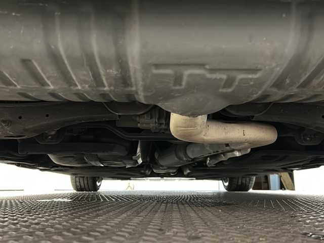 アウディ ＴＴクーペ 2．0 TFSI クワトロ 新潟県 2017(平29)年 3.2万km スクーバブルーメタリック クワトロ（４WD）/バーチャルコクピット/MMIナビゲーション/フルセグTV/Bluetooth/CD/DVD/ETC/マトリクスLEDヘッドライト/Sラインパッケージ/・専用バンパー/・ハイグロスブラックグリル/・リヤディフューザー（プラチナムグレー）/・スポーツサスペンション/・専用セレクターノブ/・アルミニウムルックインテリア/・アルカンターラ/レザーシート（Sラインロゴ入り）/Sスポーツシート/・パワーシート/アシスタンスパッケージ/・クルーズコントロール/・サイドアシスト/・レーンアシスト/・リヤビューカメラ/・パークアシスト/・ホールドアシスト