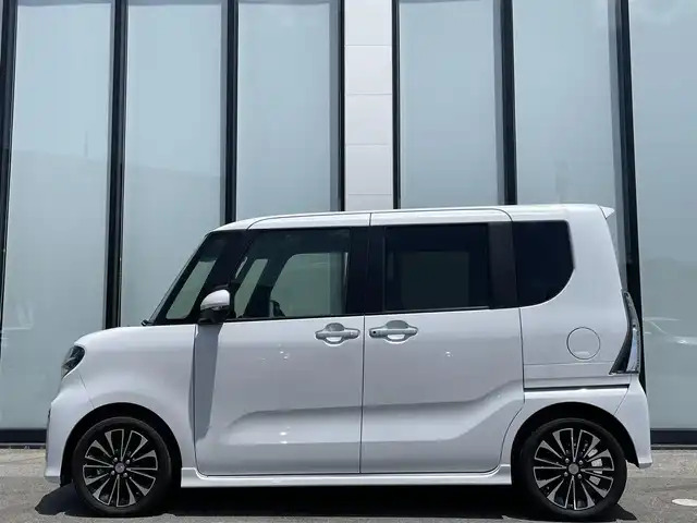 ダイハツ タント カスタム RS 大阪府 2019(令1)年 4.5万km パール 社外ナビ　/ビルトインＥＴＣ　/ターボ車　/クルーズコントロール　/純正フロアマット　/両側パワースライドドア　/ドライブレコーダー（前）　/純正１５インチアルミホイール　/ＬＥＤヘッドライト　/３６０°カメラ/前席シートヒーター/レーダー探知機/フルセグTV