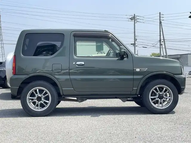 スズキ ジムニー ランドベンチャー 道央・札幌 2016(平28)年 7.4万km クールカーキPM ４WD/5速MT/社外メモリーナビ/CD/DVD/BT/フルセグ/ETC/トランスファ切替/D席シートヒーター/レザーシート/革巻きステアリング/ステアリングリモコン/リモコンキー/ハロゲンヘッドライト/フォグランプ/ヘッドライトレベライザー/電動格納ミラー/ヒーテッドドアミラー/ウィンカーミラー/純正フロアマット/ドアバイザー/スペアキー/純正AW付夏タイヤ積込/175/80/R16/2016年/山1mm