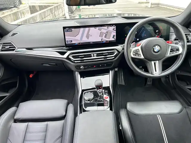 ＢＭＷ ＢＭＷ Ｍ２ 兵庫県 2024(令6)年 1.1万km サファイアブラックP ワンオーナー/純正HDDナビ/バックカメラ/前後コーナーセンサー/アイドリングストップ/MTモード付AT/ウィンカーミラー/電動格納ミラー/クルーズコントロール/プッシュスタート/ETC/ドライブレコーダー/パワーシート/レザーシート/LEDヘッドライト/オートライト/スマートキー/純正フロアマット/取扱説明書・保証書