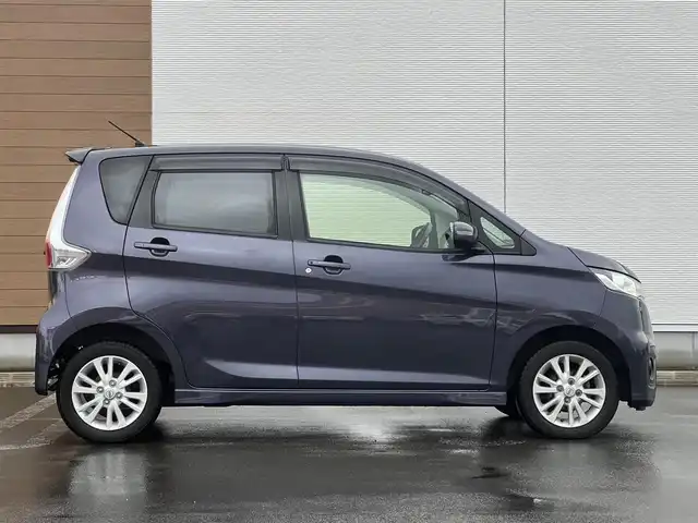 日産 デイズ ハイウェイスターX 秋田県 2013(平25)年 4.5万km プレミアムパープルP 純正ナビ/フルセグテレビ/スマートキー/バックカメラ/純正アルミ/純正フロアマット/プッシュスタート/アイドリングストップ/オートエアコン/純正ドアバイザー/電動格納ウインカーミラー/アラウンドビューモニター/パワーステアリング/パワーウインドウ/保証書/記録簿/ベンチシート/ABS/キセノンヘッドライト/エアバッグ（ダブル）