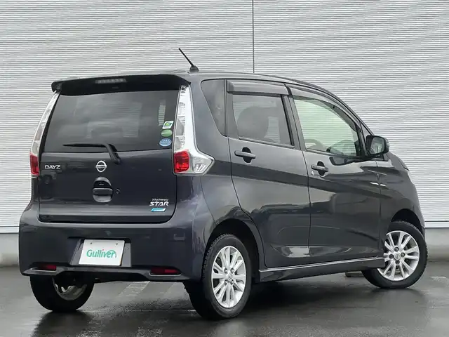日産 デイズ ハイウェイスターX 秋田県 2013(平25)年 4.5万km プレミアムパープルP 純正ナビ/フルセグテレビ/スマートキー/バックカメラ/純正アルミ/純正フロアマット/プッシュスタート/アイドリングストップ/オートエアコン/純正ドアバイザー/電動格納ウインカーミラー/アラウンドビューモニター/パワーステアリング/パワーウインドウ/保証書/記録簿/ベンチシート/ABS/キセノンヘッドライト/エアバッグ（ダブル）