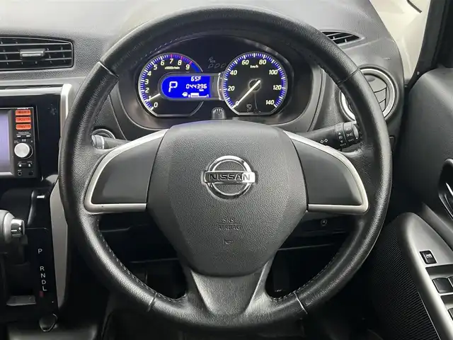 日産 デイズ ハイウェイスターX 秋田県 2013(平25)年 4.5万km プレミアムパープルP 純正ナビ/フルセグテレビ/スマートキー/バックカメラ/純正アルミ/純正フロアマット/プッシュスタート/アイドリングストップ/オートエアコン/純正ドアバイザー/電動格納ウインカーミラー/アラウンドビューモニター/パワーステアリング/パワーウインドウ/保証書/記録簿/ベンチシート/ABS/キセノンヘッドライト/エアバッグ（ダブル）