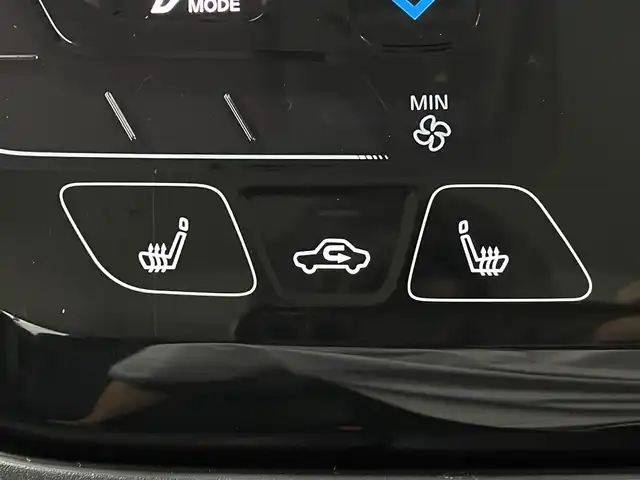 日産 ルークス HWS Gターボ プロパイロットED 群馬県 2021(令3)年 5.2万km チタニウムグレーM/シルキーホワイト 快適パックA/・プラズマクラスター搭載リヤシーリングファン/・パーソナルテーブル〈後席〉/（カップホルダー各2個、コンビニフック付、折りたたみ格納式）/・カップホルダー（9個）/・USBソケット〈助手席シートバック部〉/・ロールサンシェード〈リヤ〉/・撥水加工シート/―――――――――――――/純正9インチSDナビ/（SD/Bluetooth/CD/DVD/フルセグTV/AM/FM）/アラウンドビューモニター/ハンズフリー機能付き両側パワースライドドア/プロパイロット/アダプティブLEDヘッドライト/純正前方ドライブレコーダー/シートヒーターD+N席/社外アルミホイール付スタッドレスタイヤ4本/エマージェンシーブレーキ/車線逸脱警報/車線逸脱防止支援/ハンドル支援/先行車発進お知らせ/ソナー