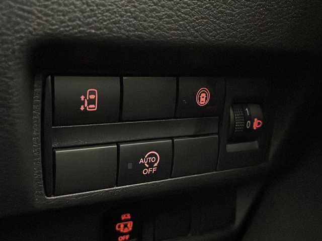 日産 ルークス ハイウェイスター X 道央・札幌 2020(令2)年 1.1万km フローズンバニラパール ・４WD/・衝突防止装置ブレーキアシスト/・トラクションコントロール/・社外オーディオ/CD/AUX/・アラウンドビューモニター/・片側パワースライドドア/・シートヒーター運転席/助手席/・ステアリングヒーター/・LEDヘッドライト/オートハイビーム/・スマートキー/・レーンキープアシスト/・横滑り防止装置/・盗難防止装置/・アイドリングストップ/・ABS