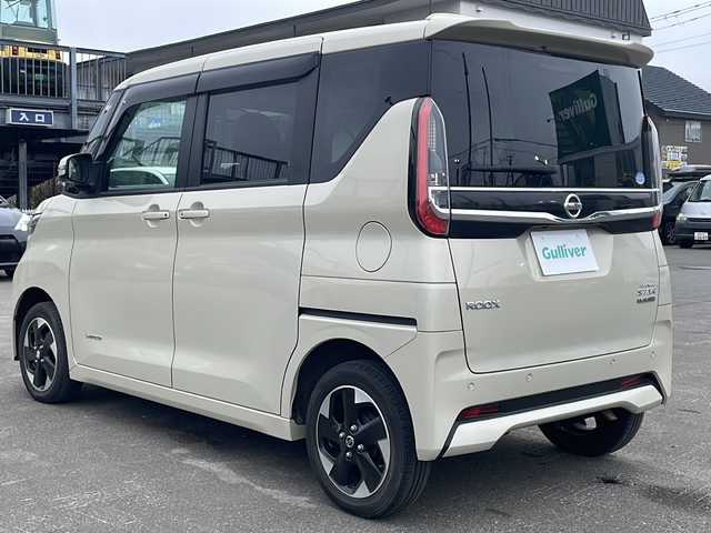 日産 ルークス ハイウェイスター X 道東・釧路十勝 2020(令2)年 1.1万km フローズンバニラパール ４WD/純正オーディオ　/　　(CD/AUX/AM/FM)/アラウンドビューモニター/エマージェンシーブレーキ/レーンキープアシスト/速度標識検知/片側パワースライドドア/ハンズフリースライドドア/前席シートヒーター/LEDヘッドライト/オートハイビーム/スマートキー/前後コーナーセンサー/横滑り防止装置/アイドリングストップ/エンジンプッシュスタート