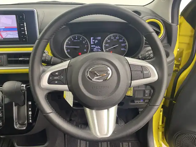 ダイハツ キャスト アクティバ GプライムコレSAⅢ 三重県 2018(平30)年 4.9万km レモンスカッシュクリスタルM 禁煙車/ワンオーナー/社外ナビ/・フルセグ・CD・DVD・Bluetooth・SD/バックカメラ/衝突軽減/前席シートヒーター/LEDヘッドライト（オート）/ETC/コーナーセンサー/スマートキー/スペアスマートキー