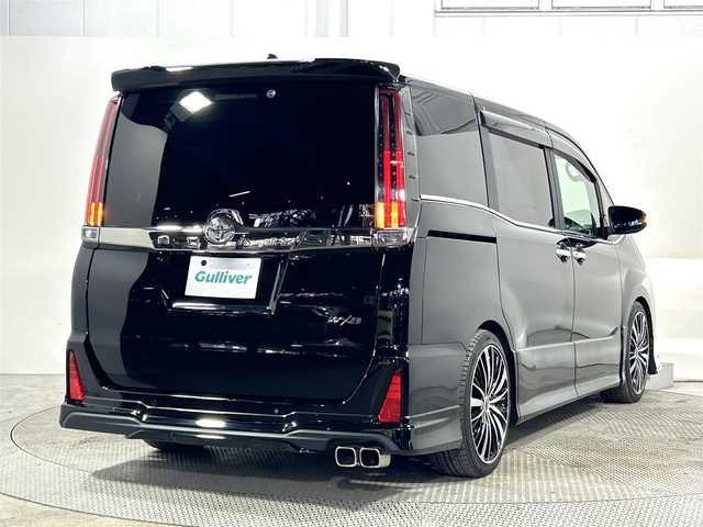 トヨタ ノア Si ダブルバイビーⅡ 大阪府 2020(令2)年 3.2万km ブラック モデリスタエアロ 社外ナビ(フルセグ/DVD再生/Bluetooth) バックカメラ 後席モニター ETC 両側パワースライドドア 衝突軽減 クルコン クリアランスソナー トヨタセーフティセンス