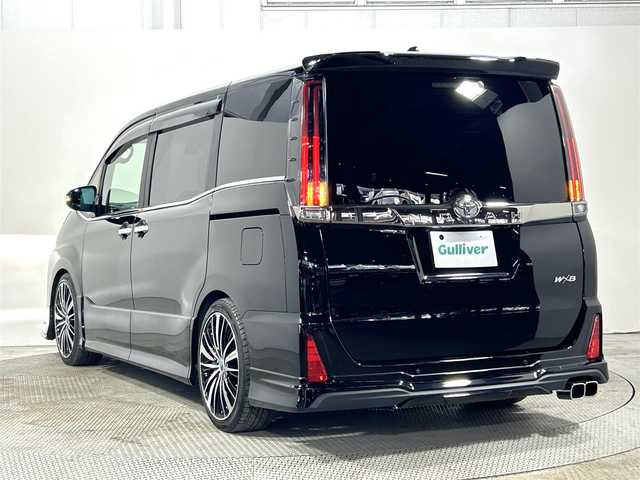 トヨタ ノア Si ダブルバイビーⅡ 大阪府 2020(令2)年 3.2万km ブラック モデリスタエアロ 社外ナビ(フルセグ/DVD再生/Bluetooth) バックカメラ 後席モニター ETC 両側パワースライドドア 衝突軽減 クルコン クリアランスソナー トヨタセーフティセンス