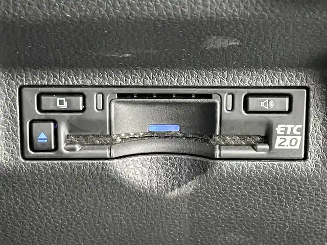 トヨタ シエンタ G 滋賀県 2024(令6)年 1.1万km アーバンカーキ 純正10.5型ナビ/・フルセグTV/・Bluetooth/・ミラキャスト/バックカメラ/両側パワースライドドア/衝突軽減ブレーキ/車線逸脱警報/レーダークルーズコントロール/ETC2.0/プッシュスタート/スマートキー/電格ミラー/ウインカーミラー/ドアバイザー/純正フロアマット/禁煙車