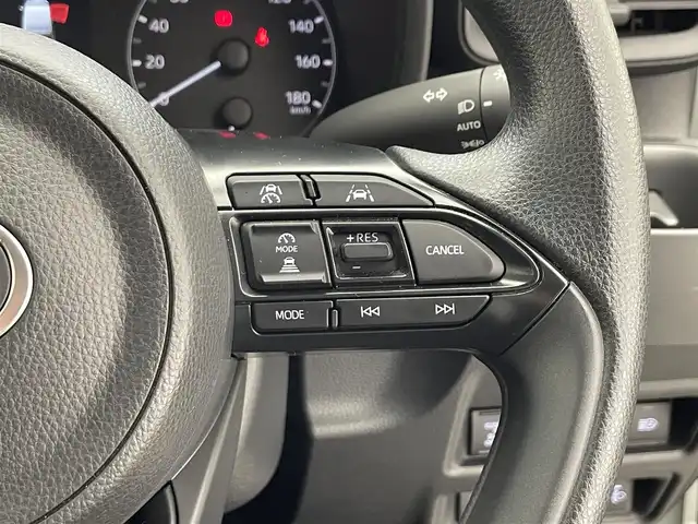 トヨタ シエンタ G 滋賀県 2024(令6)年 1.1万km アーバンカーキ 純正10.5型ナビ/・フルセグTV/・Bluetooth/・ミラキャスト/バックカメラ/両側パワースライドドア/衝突軽減ブレーキ/車線逸脱警報/レーダークルーズコントロール/ETC2.0/プッシュスタート/スマートキー/電格ミラー/ウインカーミラー/ドアバイザー/純正フロアマット/禁煙車