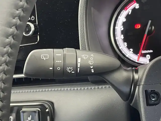 トヨタ ヴォクシー S－Z 埼玉県 2024(令6)年 0.4万km アティチュードブラックマイカ 純正８インチディスプレイオーディオ　バックカメラ　ドライブレコーダー　ビルトインＥＴＣ２．０　シートヒーター　レーダークルーズコントロール　両側パワースライドドア　純正アルミホイール　ＬＥＤライト