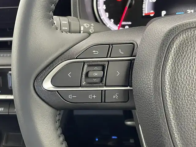 トヨタ ヴォクシー S－Z 埼玉県 2024(令6)年 0.4万km アティチュードブラックマイカ 純正８インチディスプレイオーディオ　バックカメラ　ドライブレコーダー　ビルトインＥＴＣ２．０　シートヒーター　レーダークルーズコントロール　両側パワースライドドア　純正アルミホイール　ＬＥＤライト