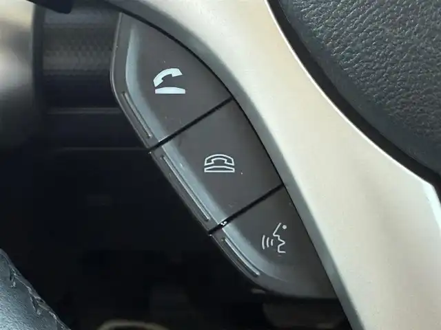 スズキ クロスビー HYBRID MZ 岩手県 2020(令2)年 7.7万km キャラバンアイボリーパールメタリック/ホワイト 2トーンルーフ レーダーブレーキS 純正8型ナビ 全周囲 ETC フルセグ ETC クルーズコントロール USB ステアリングスイッチ シートヒーター ヒルディセントコントロール パドルシフト オートLEDライト フォグ 純正16AW スペアキー