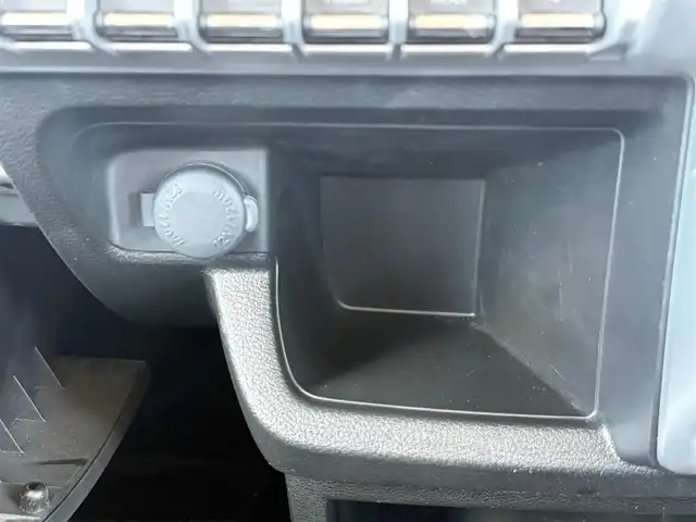 スズキ クロスビー HYBRID MZ 岩手県 2020(令2)年 7.7万km キャラバンアイボリーパールメタリック/ホワイト 2トーンルーフ レーダーブレーキS 純正8型ナビ 全周囲 ETC フルセグ ETC クルーズコントロール USB ステアリングスイッチ シートヒーター ヒルディセントコントロール パドルシフト オートLEDライト フォグ 純正16AW スペアキー