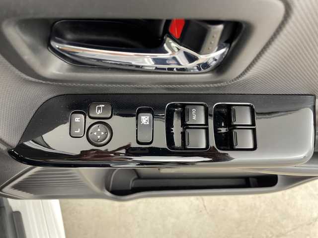 スズキ スペーシア カスタム HYBRID GS 鹿児島県 2019(令1)年 6.3万km ピュアホワイトP 純正SDナビ/（AM/FM/CD/DVD/Bluetooth）/フルセグテレビ/全方位モニター/前後ドライブレコーダー/片側パワースライドドア /ヘッドアップディスプレイ/シートヒーター/LEDヘッドライト/スマートキー /純正AW14インチ/禁煙車