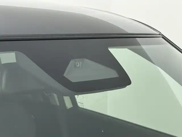 スズキ スイフト HYBRID MX 道央・札幌 2024(令6)年 1.3万km 黄Ｍ ・4WD/・２トーンルーフ（クールイエローMｘガンメタルーフ）/・純正9inchメモリーナビ/　CD/DVD/Bt/USB/iPod/HDMI/フルセグ/　AppleCarPlay/AndroidAuto/・全方位カメラ/・デュアルセンサーブレーキサポートII/・アダプティブクルーズコントロール/・ブラインドスポットモニター/・車線逸脱支援機能/・LEDヘッドライト/・オートハイビーム/・オートライト/・シートヒーター（D/N）/・前後コーナーセンサー/・純正16インチアルミ/・ヘッドライトレベライザー/・保証書（有）/・スペアキーｘ１