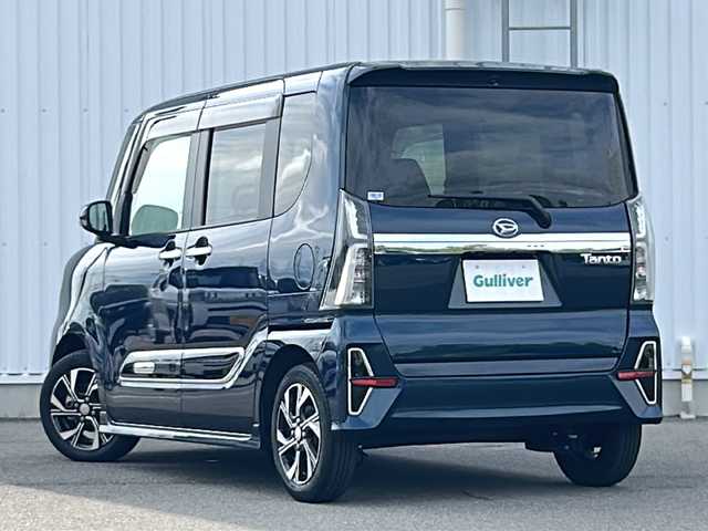 ダイハツ タント カスタム X スタイルセレクション 愛媛県 2021(令3)年 2.8万km レーザーブルークリスタルシャイン 社外SDナビ/ETC/両側パワースライドドア/純正ドライブレコーダー前のみ/純正フロアマット/純正１４インチAW/コーナーセンサー前後/ハーフレザー/前席シートヒーター/Bluetooth/スマートキー/スペアキー/レーンキープアシスト/オートLEDヘッドライト/横滑り防止/衝突被害軽減システム/アイドリングストップ/プッシュスタート