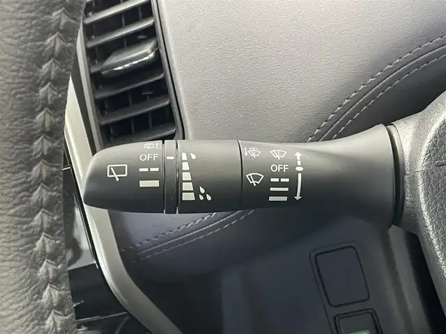 日産 セレナ ハイウェイスター V 埼玉県 2020(令2)年 5.7万km ダークメタルグレー 純正９インチナビ　フリップダウンモニター　アラウンドビューモニター　ＢＳＩ　ビルトインＥＴＣ　ドライブレコーダー　プロパイロット　レーダークルーズコントロール　ステアリングヒーター　ＨＤＭＩ　ＬＥＤ
