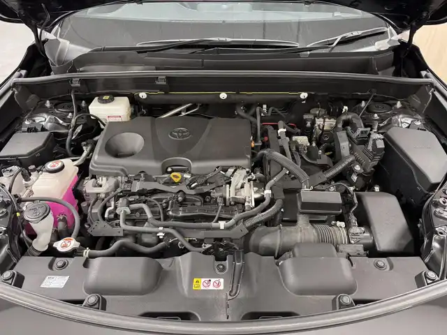 トヨタ ハリアー ハイブリッド G 三重県 2020(令2)年 5.6万km ブラック ハイブリッド/FF/MTモード付フロアCVT/純正 8インチナビ/（AM/FM/TV/Bluetooth/USB/iPod/CarPlay/AndroidAuto/Miracast）/バックガイドモニター/モデリスタエアロ（F/S/R下）＋シグネチャーイルミ/ドライブレコーダー 前後（デジタルミラー内蔵）/ETC2.0/Toyota Safety Sense/●プリクラッシュセーフティ/●レーントレーシングアシスト/●レーダークルコン/●アダプティブハイビームシステム/●ロードサインアシスト/・ドライバー異常時対応システム/・先行車発進告知機能/・ブラインドスポットモニター/・パーキングサポートブレーキ（前後静止物、後方接近車両）/など/装備/・【OP】寒冷地仕様（ウインドシールドデアイサー、リヤフォグランプなど）/・デジタルインナーミラー（前後録画機能付）/・パワーバックドア/・ハーフレザーシート/・パワーシート（D8way（4wayランバーサポート付）/N4way）/・左右独立オートエアコン/・電子パーキングブレーキ＆ブレーキホールド/・【OP】AC100Vコンセント（1500W）/・オートワイパー/・純正18AW/・プッシュスタート/・スマートキーx2/など