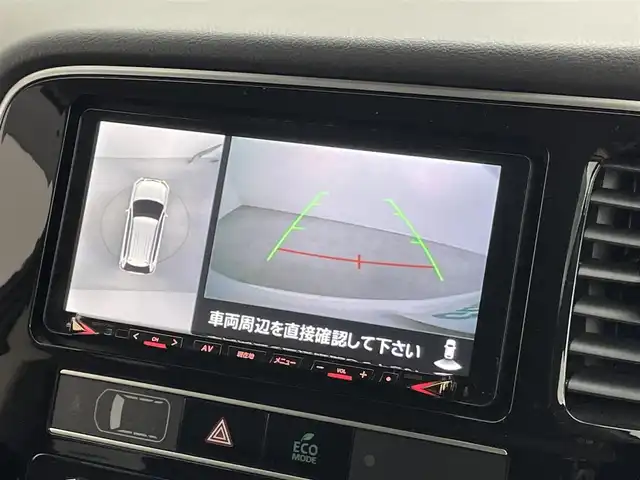 三菱 アウトランダー ＰＨＥＶ G 埼玉県 2018(平30)年 6.3万km シルキーホワイト 純正ナビ　マルチアラウンドモニター　ＥＴＣ　３６０度ドライブレコーダー　ｅアシスト　レーダークルーズコントロール　シートヒーター　ステアリングヒーター　ＡＣ１００Ｖ　オートハイビーム　ＬＥＤライト