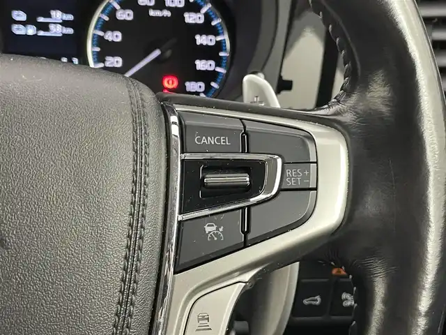 三菱 アウトランダー ＰＨＥＶ G 埼玉県 2018(平30)年 6.3万km シルキーホワイト 純正ナビ　マルチアラウンドモニター　ＥＴＣ　３６０度ドライブレコーダー　ｅアシスト　レーダークルーズコントロール　シートヒーター　ステアリングヒーター　ＡＣ１００Ｖ　オートハイビーム　ＬＥＤライト