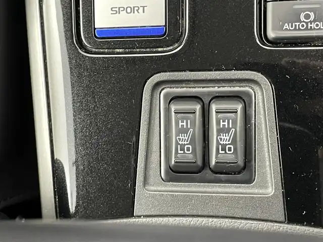 三菱 アウトランダー ＰＨＥＶ G 埼玉県 2018(平30)年 6.3万km シルキーホワイト 純正ナビ　マルチアラウンドモニター　ＥＴＣ　３６０度ドライブレコーダー　ｅアシスト　レーダークルーズコントロール　シートヒーター　ステアリングヒーター　ＡＣ１００Ｖ　オートハイビーム　ＬＥＤライト
