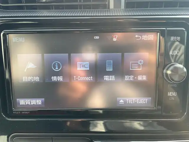 トヨタ アクア S 熊本県 2018(平30)年 3.4万km スーパーレッドⅤ 純正ＳＤナビＤＴＶ/・CD/DVD/BT/USB/SD/フルセグ/バックカメラ/ＥＴＣ/ウィンカードアミラー/ＬＥＤライト/・オートＨビーム/社外15インチアルミホイール/トヨタセーフティセンス/マット/キーレス/スペアキー×1本/純正夏タイヤ4本積込み/保証書あり