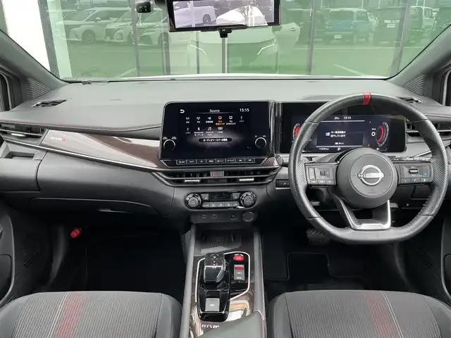 日産 オーラ ニスモ 和歌山県 2022(令4)年 1.1万km ピュアホワイトパール 純正メーカーナビ/アラウンドビューモニター/HDMI/エマージェンシーブレーキ/プロパイロット/デジタルインナーミラー/ビルトインETC2.0/置くだけ充電/シートヒーター/ステアリングヒーター/純正フロアマット/純正アルミホイール/LEDヘッドライト/オートライト/オートマチックハイビーム