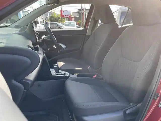 トヨタ ヤリスクロス G 鹿児島県 2021(令3)年 2.8万km センシュアルレッドマイカ トヨタセーフティセンス/-プリクラッシュセーフティー/-レーダークルーズコントロール/-オートマチックハイビーム/純正ディスプレイオーディオ/【Bluetooth/Miracast】/バックカメラ/LEDヘッドライト/前後ドライブレコーダー/純正16インチアルミホイール/アイドリングストップ/スマートキー/ETC