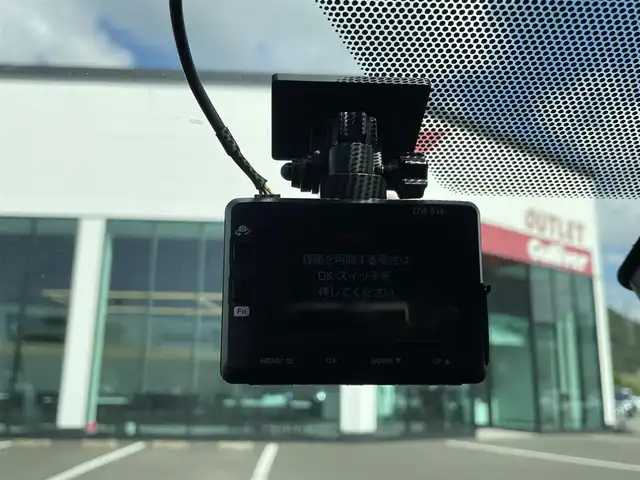 トヨタ ヤリスクロス G 鹿児島県 2021(令3)年 2.8万km センシュアルレッドマイカ トヨタセーフティセンス/-プリクラッシュセーフティー/-レーダークルーズコントロール/-オートマチックハイビーム/純正ディスプレイオーディオ/【Bluetooth/Miracast】/バックカメラ/LEDヘッドライト/前後ドライブレコーダー/純正16インチアルミホイール/アイドリングストップ/スマートキー/ETC