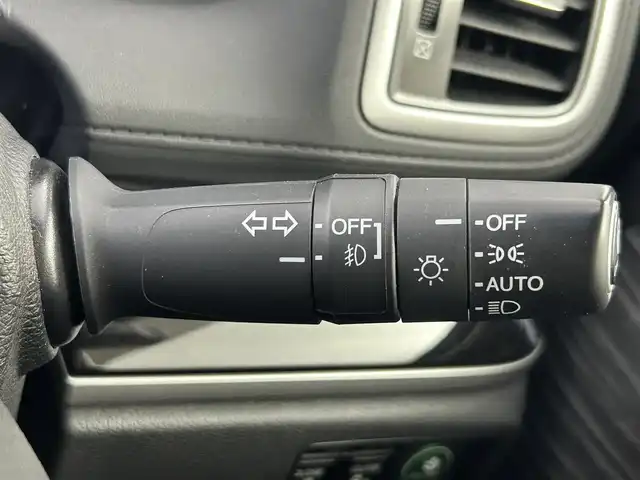 ホンダ オデッセイ アブソルート アドバンス 大阪府 2016(平28)年 7万km クリスタルブラックパール Honda SENSING/・衝突軽減ブレーキ/・歩行者事故低減ステアリング/・アダプティブクルーズコントロール/・車線維持支援システム/・路外逸脱抑制機能/・誤発進抑制機能/・先行車発進告知機能/純正ナビ/　CD/DVD/BT/フルセグTV/マルチビューカメラシステム/フロント・サイド・バックカメラ/両側パワースライドドア/オートLEDヘッドライト/フォグランプ/ハーフレザーシート/D席パワーシート/純正17インチアルミホイール/パドルシフト/スマートキー/ETC/2列目オットマン/アイドリングストップ/電動格納ミラー/フロアマット