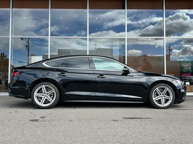 アウディ Ａ５ SB 40TFSIスポーツ 岐阜県 2019(平31)年 4万km 黒 Sラインパッケージ/アルミホイール 5ツインスポークスターデザイン/スプリントクロスレザー S lineロゴ/マトリクスLEDヘッドライト/アダプティブクルーズコントロール/アウディアクティブレーンアシスト/リヤビューカメラ/アウディパーキングシステム/アウディホールドアシスト/アウディプレセンス シティ/アウディプレセンス ベーシック/MMI ナビゲーション/　TV　Bluetooth　AUX　/全席シートヒーター