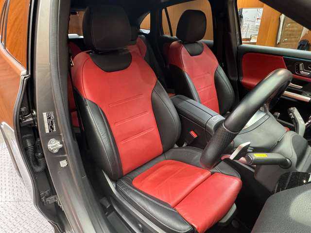 メルセデス・ベンツ ＧＬＡ２００ｄ 4マチック AMGライン 千葉県 2020(令2)年 6.1万km マウンテングレー パノラマＳＲ　/ＡＭＧレザーＥＸＣ　/アドバンスドＰＫＧ　/１オーナー　/ＨＵＤ　/純正ナビ　/３６０°カメラ　/ＡＣＣ　/ＢＳＭ　/シートヒーター　/パワーシート　/ＬＥＤヘッドライト　/ハイビームアシスト　/電動リアゲート