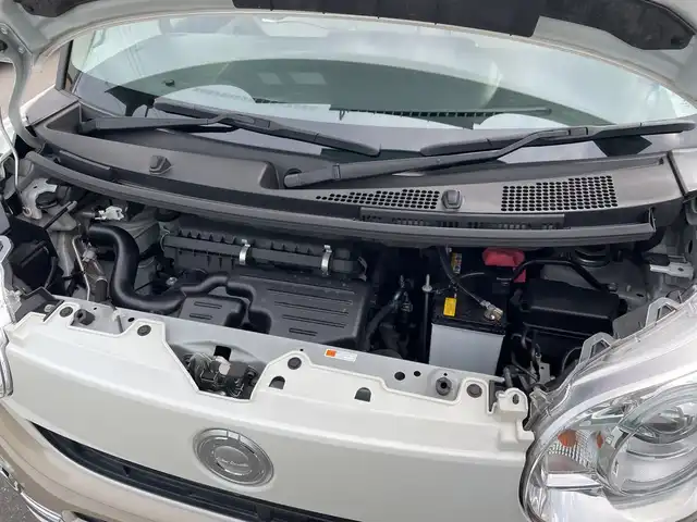 ダイハツ ムーヴ キャンバス G メイクアップ リミテッド　SAⅢ 神奈川県 2020(令2)年 3万km パールホワイトⅢ/ナチュラルベージュマイカメタリック 2トーン 純正SDナビ（NMZK-W700）/フルセグ/Bluetooth/CD/DVD/USB/両側パワースライドドア/全周囲カメラ/ドライブレコーダー/純正フロアマット/LEDヘッドライト/フォグランプ/オートライト/オートマチックハイビーム/コーナーセンサー/アイドリングストップ/プッシュスタート/スマートキー/電動格納ミラー/ドアバイザー/横滑り防止装置/衝突被害軽減システム