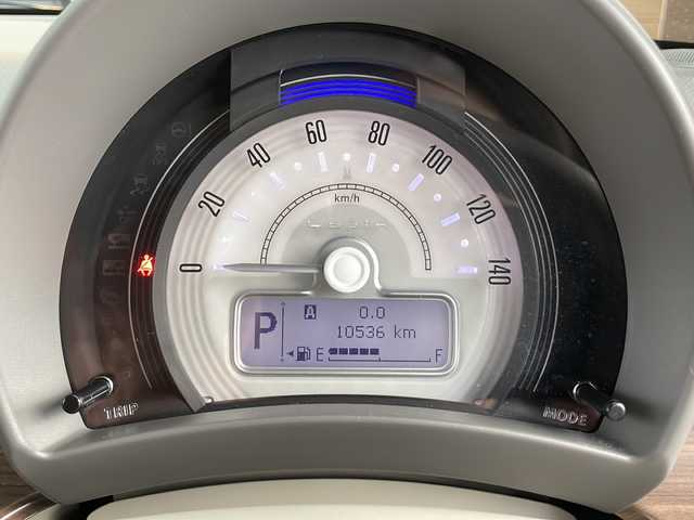 スズキ ラパン ＬＣ X 佐賀県 2023(令5)年 1.1万km テラコッタピンクメタリック/アーバンブラウン 2トーン エンジンスタートボタン/保証書/取扱説明書/記録簿/ワンオーナー/アイドリングストップ/スマートキー/スペアキー有/Bluetooth接続/CD/TV/社外ナビ/前後ドライブレコーダー/ベンチシート/純正フロアマット/前席シートヒーター/ABS/前後コーナーセンサー/LEDライト/レーンキープアシスト/盗難防止装置/オートライト/Wエアバッグ/衝突被害軽減システム/ステアリングスイッチ/クリアランスソナー/電格ウィンカーミラー