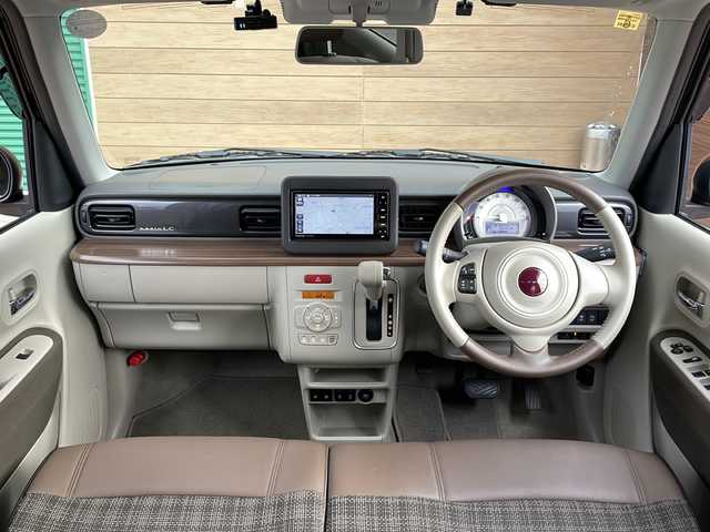 スズキ ラパン ＬＣ X 佐賀県 2023(令5)年 1.1万km テラコッタピンクメタリック/アーバンブラウン 2トーン エンジンスタートボタン/保証書/取扱説明書/記録簿/ワンオーナー/アイドリングストップ/スマートキー/スペアキー有/Bluetooth接続/CD/TV/社外ナビ/前後ドライブレコーダー/ベンチシート/純正フロアマット/前席シートヒーター/ABS/前後コーナーセンサー/LEDライト/レーンキープアシスト/盗難防止装置/オートライト/Wエアバッグ/衝突被害軽減システム/ステアリングスイッチ/クリアランスソナー/電格ウィンカーミラー