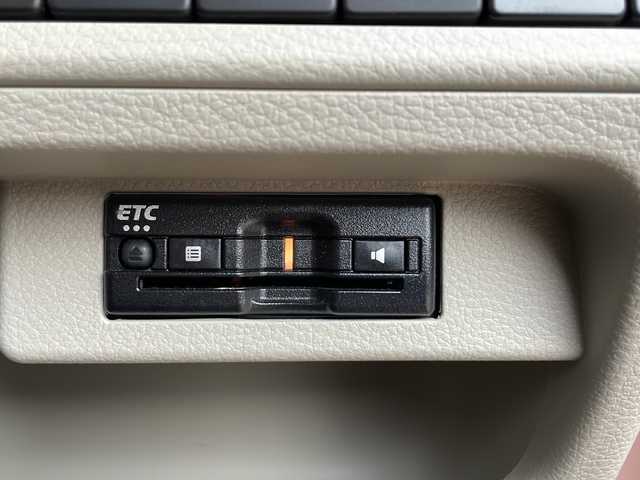 スズキ ラパン ＬＣ X 佐賀県 2023(令5)年 1.1万km テラコッタピンクメタリック/アーバンブラウン 2トーン エンジンスタートボタン/保証書/取扱説明書/記録簿/ワンオーナー/アイドリングストップ/スマートキー/スペアキー有/Bluetooth接続/CD/TV/社外ナビ/前後ドライブレコーダー/ベンチシート/純正フロアマット/前席シートヒーター/ABS/前後コーナーセンサー/LEDライト/レーンキープアシスト/盗難防止装置/オートライト/Wエアバッグ/衝突被害軽減システム/ステアリングスイッチ/クリアランスソナー/電格ウィンカーミラー