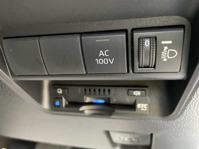 トヨタ アクア G 石川県 2022(令4)年 4.8万km プラチナホワイトパールマイカ 純正ディスプレイオーディオ　バックカメラ　ＬＥＤヘッドライト　ＥＴＣ　ドライブレコーダー　トヨタセーフティセンス　レーダークルーズ　スマートキー　プッシュスタート