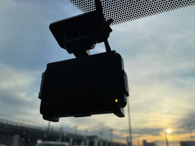 トヨタ アクア G 石川県 2022(令4)年 4.8万km プラチナホワイトパールマイカ 純正ディスプレイオーディオ　バックカメラ　ＬＥＤヘッドライト　ＥＴＣ　ドライブレコーダー　トヨタセーフティセンス　レーダークルーズ　スマートキー　プッシュスタート