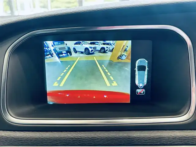 ボルボ Ｖ４０ D4 SE 大阪府 2016(平28)年 2.9万km パッションレッド ACC/BLIS/純正ナビ/TV/バックカメラ/純正17インチAW/LEDヘッドライト/クリアランスソナー/パドルシフト/ハーフ革/Dメモリ付きパワーシート/スマートキー