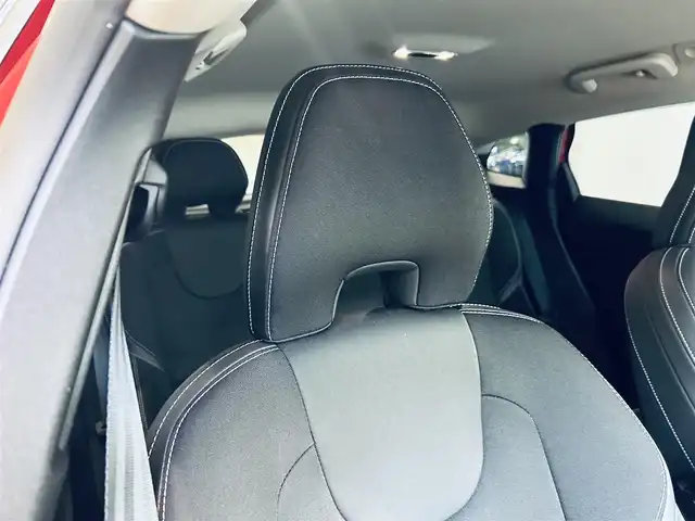 ボルボ Ｖ４０ D4 SE 大阪府 2016(平28)年 2.9万km パッションレッド ACC/BLIS/純正ナビ/TV/バックカメラ/純正17インチAW/LEDヘッドライト/クリアランスソナー/パドルシフト/ハーフ革/Dメモリ付きパワーシート/スマートキー