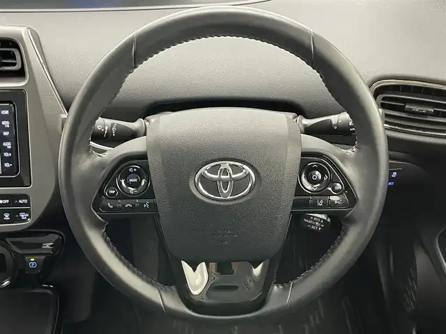 トヨタ プリウス S ツーリングセレ ブラックED 愛知県 2021(令3)年 3.7万km プラチナホワイトパールマイカ 純正ナビ　全方位カメラ　禁煙車　フルセグ　DVD　追従クルコン　ETC　セーフティセンス　１００V充電　シートヒーター　衝突軽減　コーナーセンサー　LEDライト　フォグ　Bluetooth　純正マット　純正１７インチAW　オートハイビーム　nanoeエアコン 　車線逸脱　スマートキー　プッシュスタート