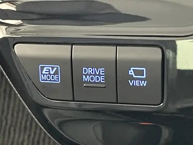 トヨタ プリウス S ツーリングセレ ブラックED 愛知県 2021(令3)年 3.7万km プラチナホワイトパールマイカ 純正ナビ　全方位カメラ　禁煙車　フルセグ　DVD　追従クルコン　ETC　セーフティセンス　１００V充電　シートヒーター　衝突軽減　コーナーセンサー　LEDライト　フォグ　Bluetooth　純正マット　純正１７インチAW　オートハイビーム　nanoeエアコン 　車線逸脱　スマートキー　プッシュスタート