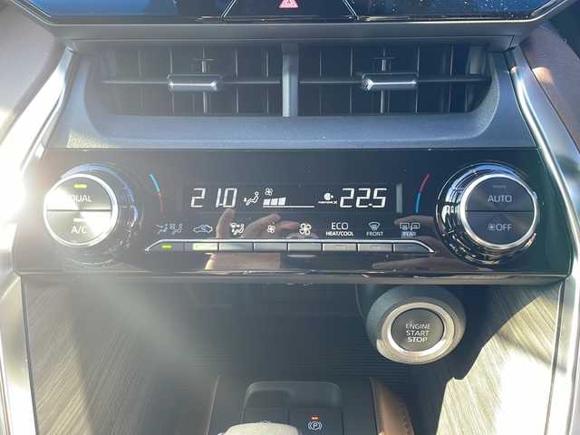 トヨタ ハリアー G 岩手県 2020(令2)年 2.2万km ホワイトパールクリスタルシャイン トヨタセーフティセンス/モデリスタエアロ/純正ナビ/　フルセグ/Bluetooth/バックカメラ/ドラレコ一体型デジタルインナーミラー/パワーバックドア/ハーフレザーシート/D席パワーシート/クリアランスソナー/ビルトインETC/LEDヘッドライト/LEDフォグ/革巻きステアリング/ステアリングスイッチ/純正ドアバイザー/純正フロアマット/スマートキー/取扱説明書/保証書