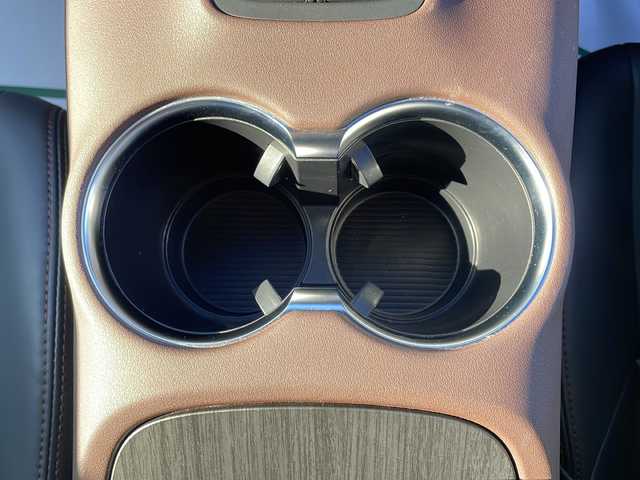 トヨタ ハリアー G 岩手県 2020(令2)年 2.2万km ホワイトパールクリスタルシャイン トヨタセーフティセンス/モデリスタエアロ/純正ナビ/　フルセグ/Bluetooth/バックカメラ/ドラレコ一体型デジタルインナーミラー/パワーバックドア/ハーフレザーシート/D席パワーシート/クリアランスソナー/ビルトインETC/LEDヘッドライト/LEDフォグ/革巻きステアリング/ステアリングスイッチ/純正ドアバイザー/純正フロアマット/スマートキー/取扱説明書/保証書