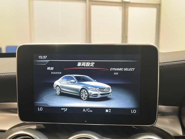 メルセデス・ベンツ Ｃ２００ 4マチック AVG AMGライン 新潟県 2017(平29)年 4.7万km ポーラホワイト 純正ナビ（ＢＴ／ＣＤ／ＤＶＤ／ＴＶ）/アクティブクルーズコント/エレクトロニックスタビリティプログラム/アテンションアシスト/ブレーキアシスト/パークディスタンス/ブラインドスポットアシスト/ステアリングパイロット/コーナーセンサー（前後）/バックカメラ/レザーシート/シートヒーター（DN席）/メモリー付きパワーシート（D席）/電動格納ミラー/デュアルエアコン/パドルシフト/MTモード付/純正18インチAW/純正フロアマット/キーレスゴー/アイドリングストップ/ＬＥＤヘッドライト/ＥＴＣ/禁煙車
