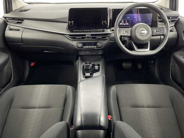 日産 ノート X 新潟県 2020(令2)年 4.1万km ブリリアントシルバー プロパイロット/純正OPナビ（フルセグTV/BT/USB/カープレイ）/全方向カメラ/インテリジェントルームミラー/アダプティブLEDヘッドライト/置くだけ充電/前後ドラレコ/フロアマット/社外AW