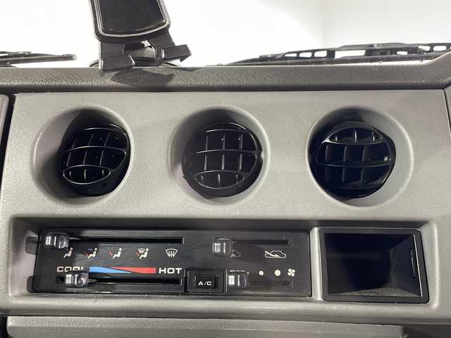 スズキ ジムニー ワイルドウィンド 福岡県 1998(平10)年 12.6万km 赤 4WD/パワーウィンドウ