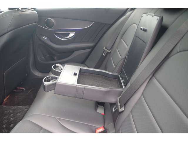 メルセデス・ベンツ Ｃ２２０ｄ ワゴン ローレウスエディション 茨城県 2019(令1)年 3.9万km セレナイトグレー レーダーセーフティ/純正ナビ/TV/バックカメラ/applecarplay/黒革/メモリ付きパワーシート/シートヒーター/純正18インチAW/LEDヘッドライト/クリアランスソナー/ACC